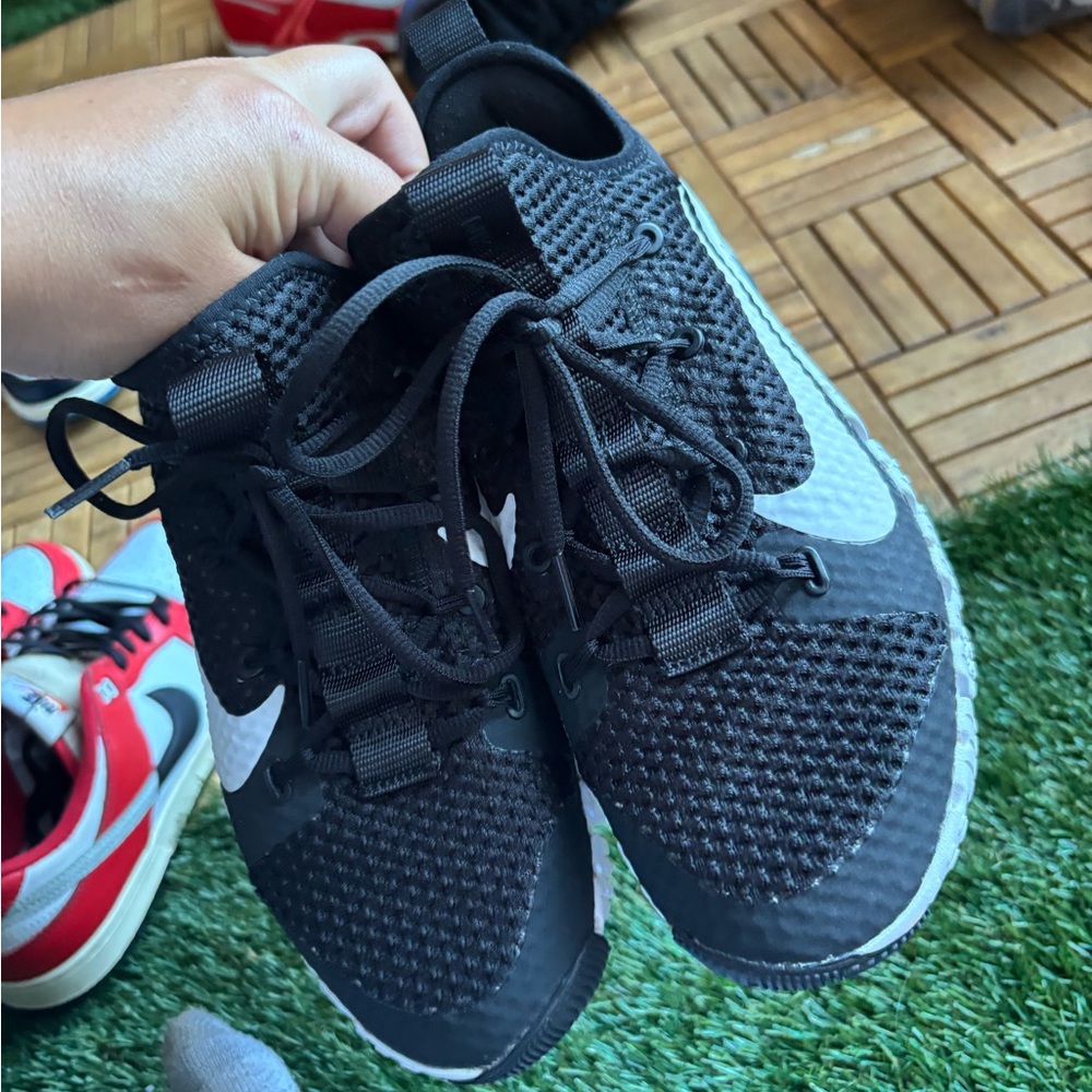 Nike metcon black and white - Picture 7 of 9
